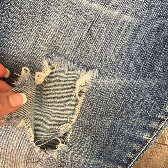 AG Adriano Goldschmied The Stilt Roll-Up Cigarette Skinny Distressed Jeans - Picture 4 of 7